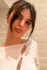 Emily Ratajkowski