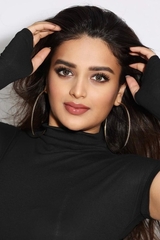 Nidhhi Agerwal