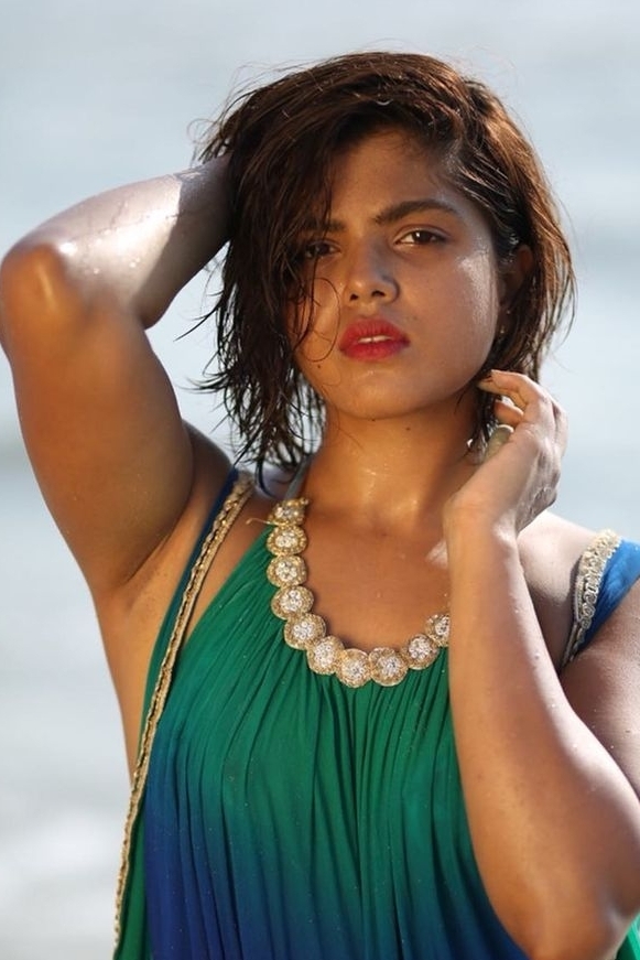 Pooja Devariya