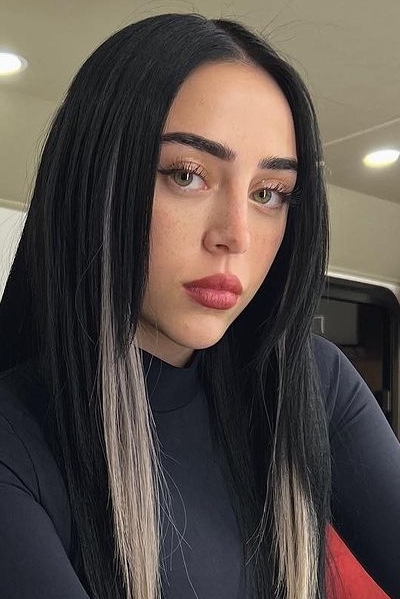 Nicki Nicole