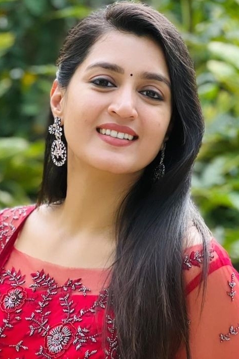 Viviya Santh