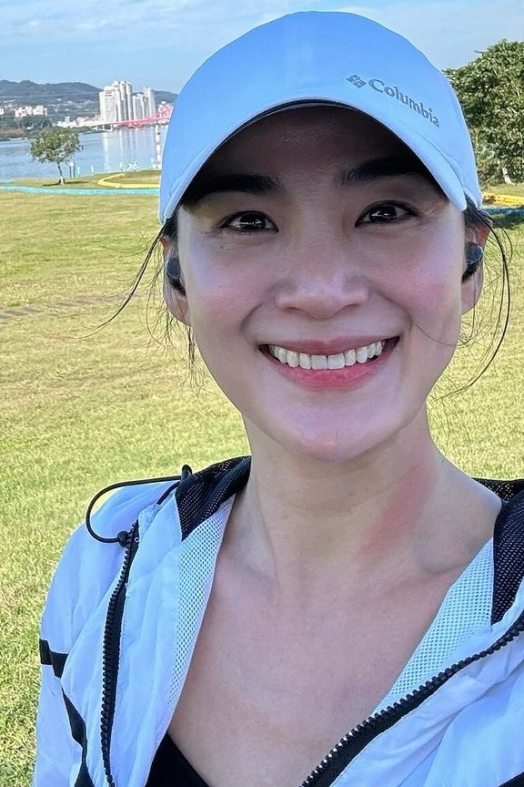 Jennifer Hong