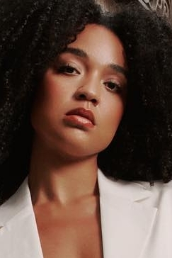 Aisha Dee