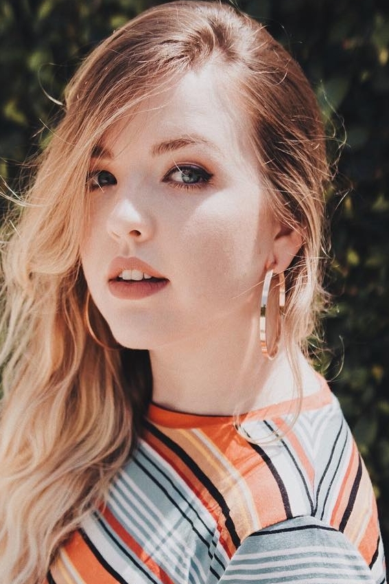 Aislinn Paul