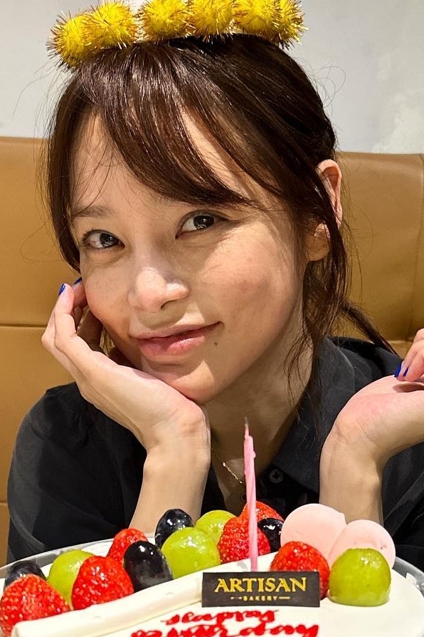 Park Si-yeon