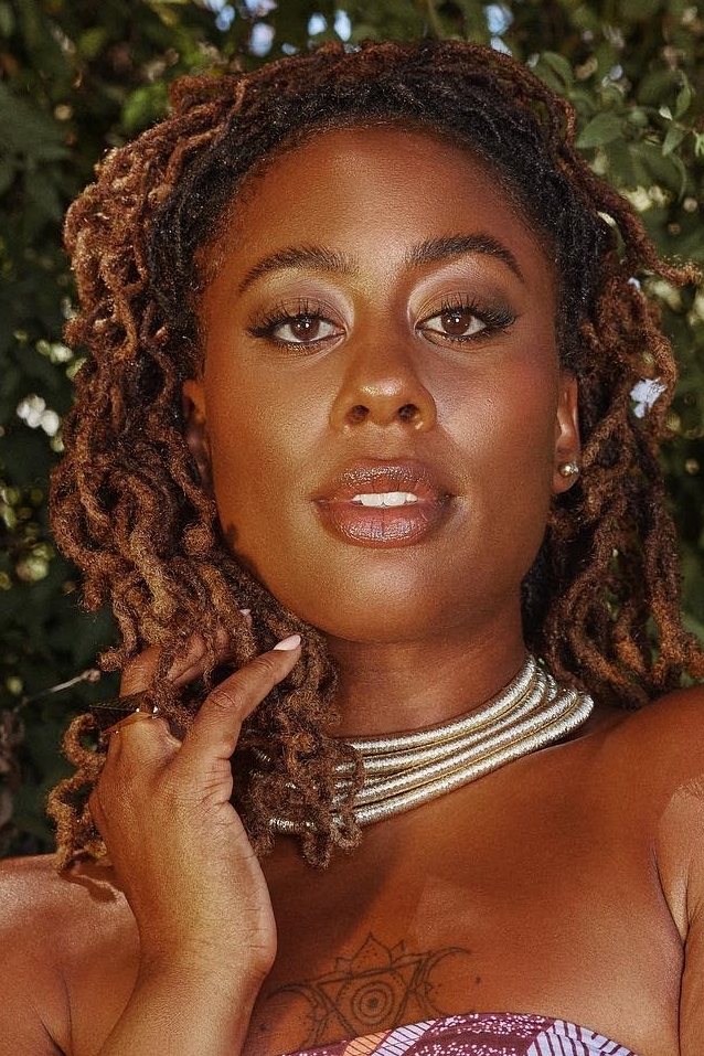Zuri Adele