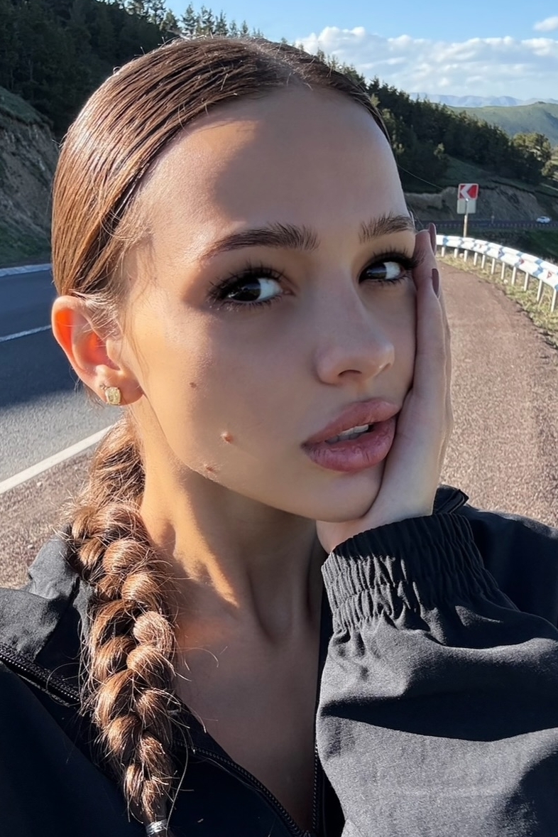 Valya Karnaval