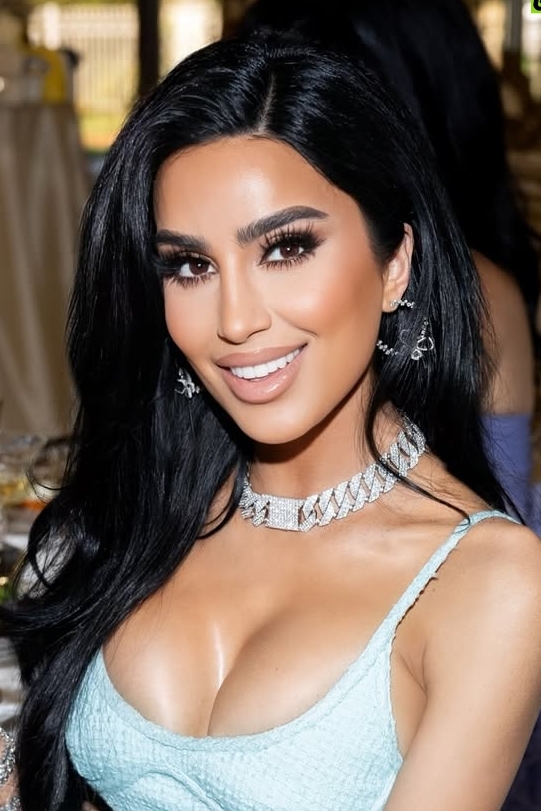 Lilly Ghalichi