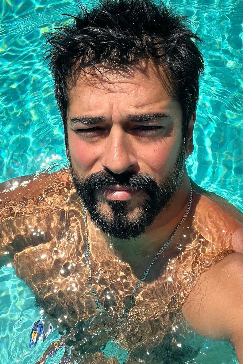 Burak Özçivit