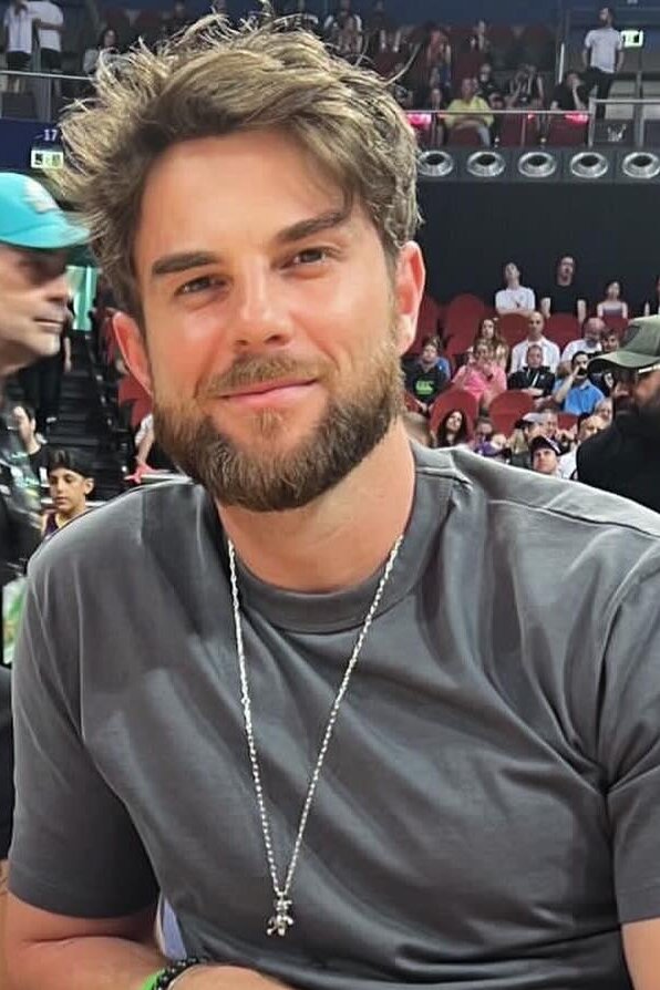Nathaniel Buzolic