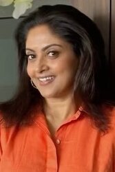 Nadhiya