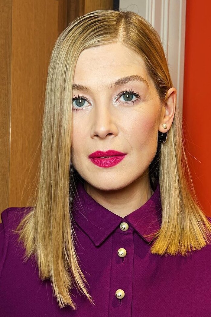 Rosamund Pike