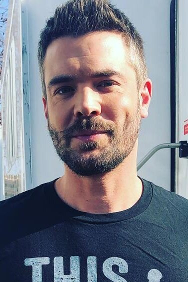 Charlie Weber