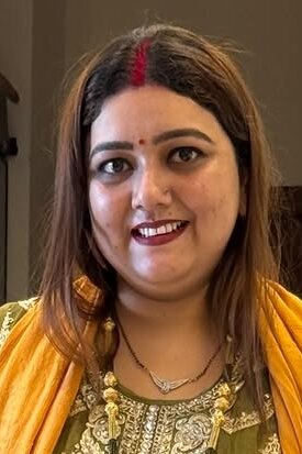 Komal Saklani