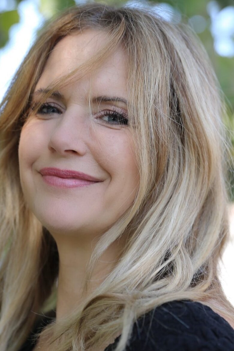 Kelly Preston
