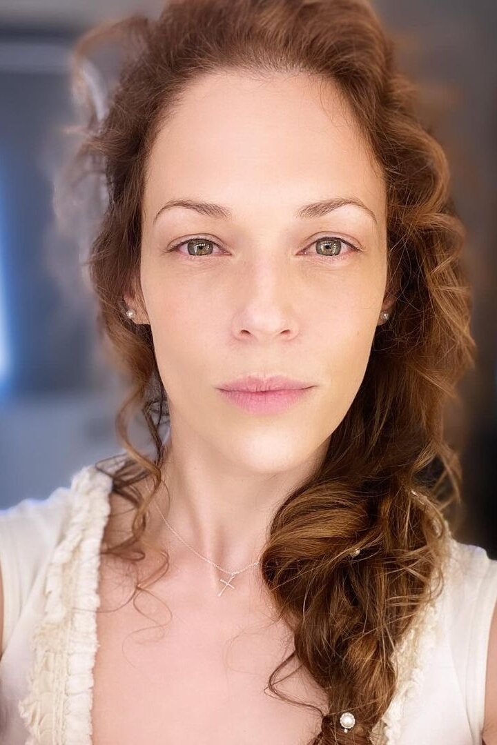 Amanda Righetti