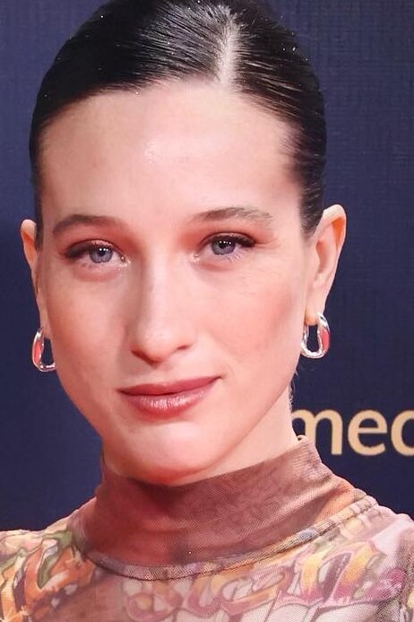 Sophie Lowe