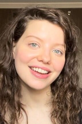 Chloë Levine