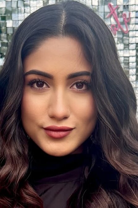 Mumtaheena Toya