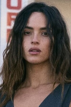 Adria Arjona
