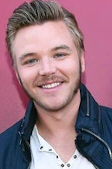 Brett Davern