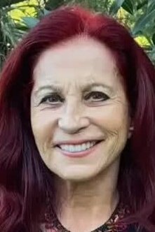 Betül Arım