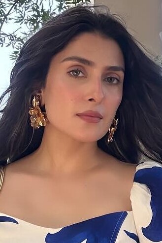 Ayeza Khan