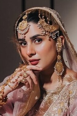Kubra Khan