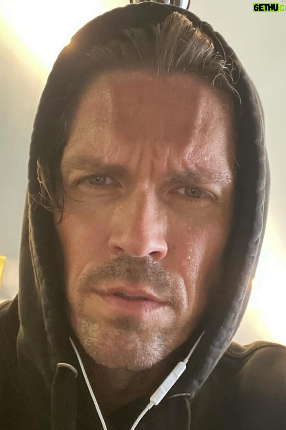 Steve Howey