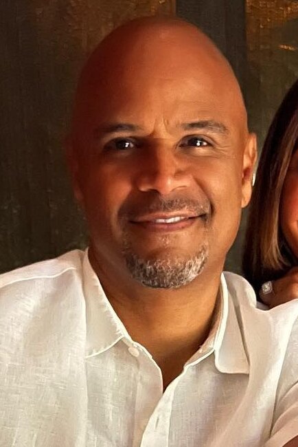 Dondré Whitfield