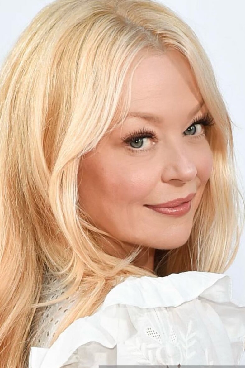 Charlotte Ross