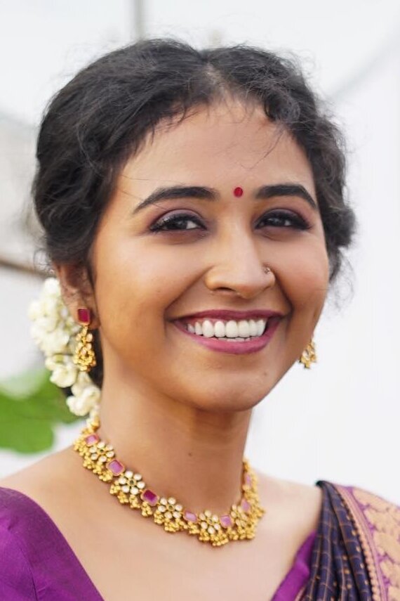 RJ Ananthi