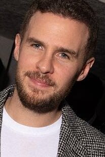 Iain De Caestecker