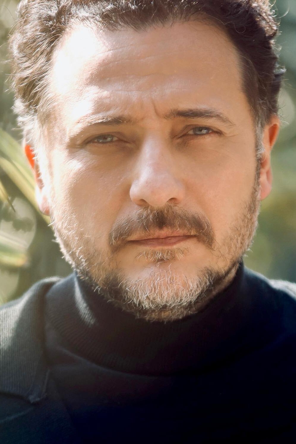 Yiğit Özşener