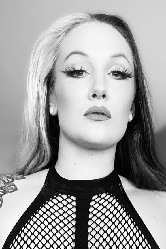 Allysin Kay