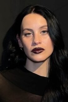 Milena Smit