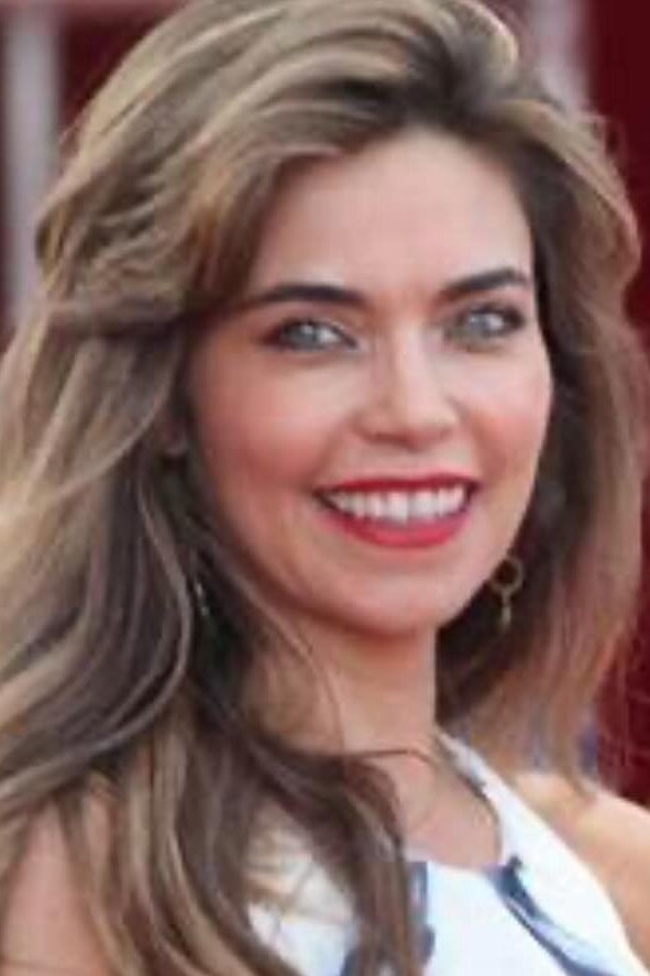 Amelia Heinle