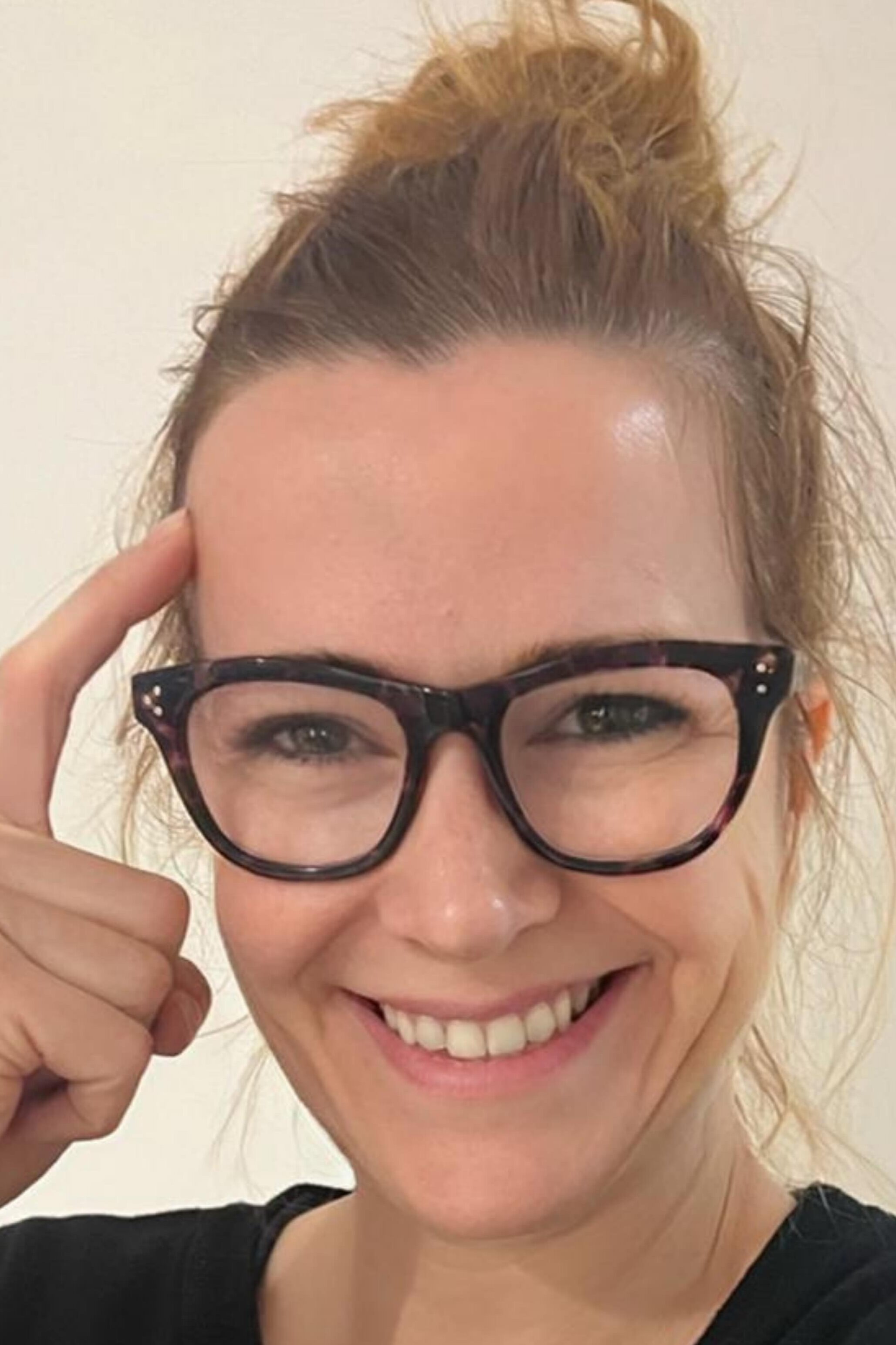 Hale Caneroğlu