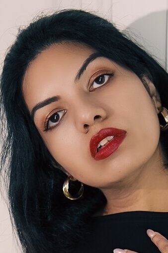 Aarya Maya