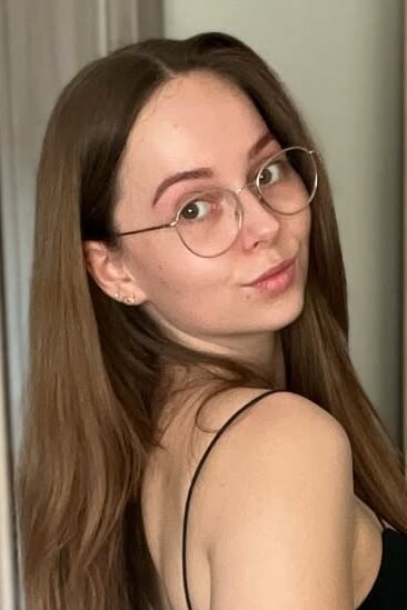 Evie Bell