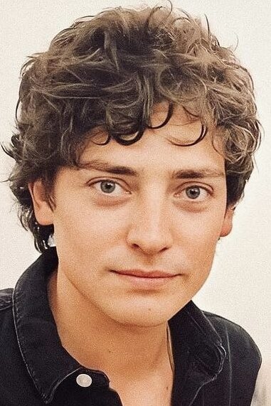 Aneurin Barnard