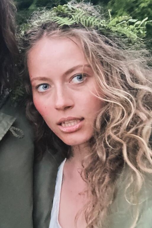 Henessi Schmidt