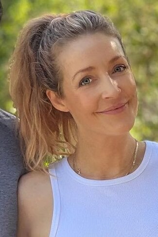Jennifer Finnigan