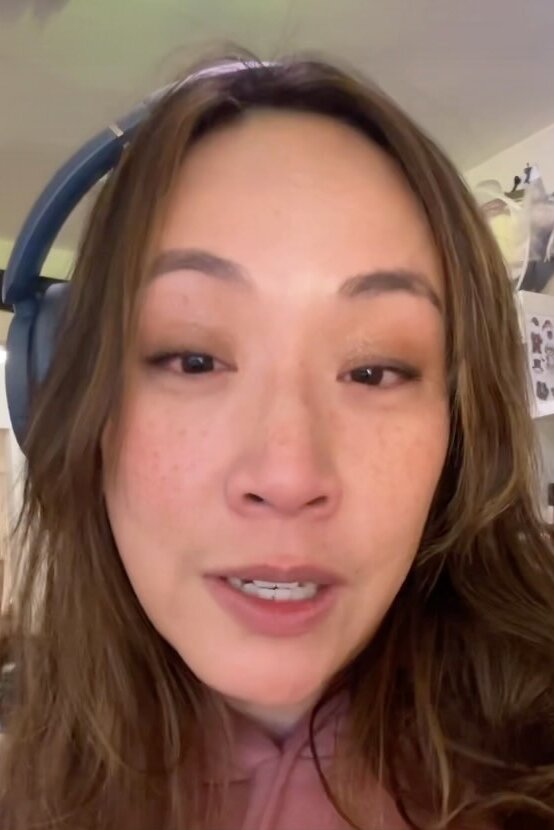 Elizabeth Ho