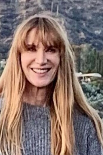 Kelly Lynch