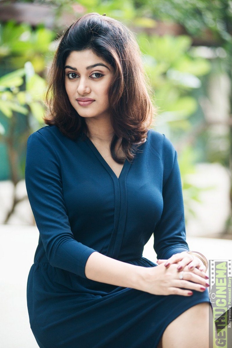 Oviya Latest Photo Shoot (2)