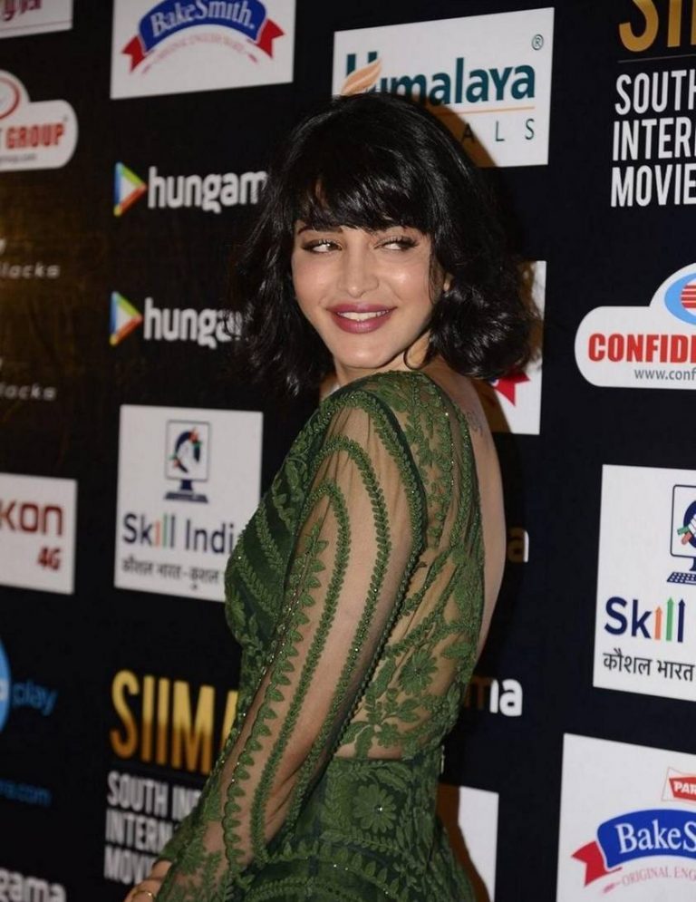 Actress Shruti Haasan 2016 Latest Event gallery