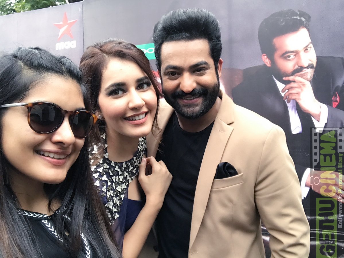 Actress Rashi Khanna 2017 HD Photos (18)