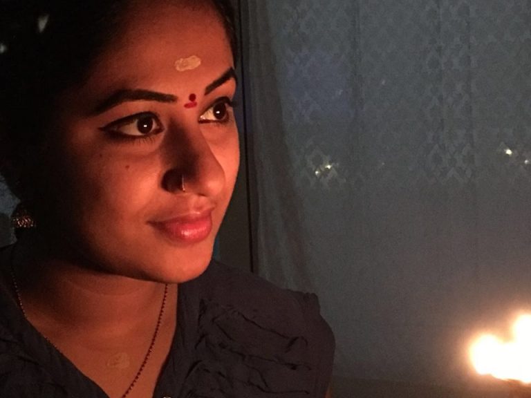 Jyothi Krishna Malayalam Actress Candid and Personal Pictures