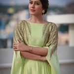 Rashi Khanna (23)